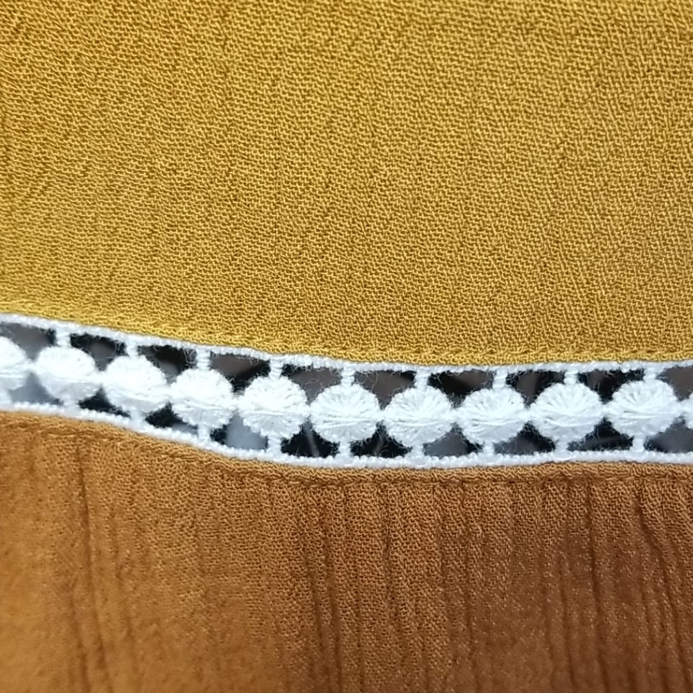 NWOT Signature Studio Top - Picture 4 of 10